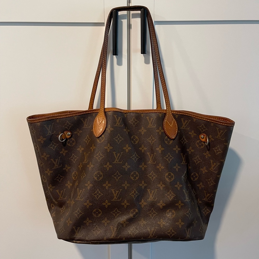 Vintage Louis Vuitton Neverfull bag
